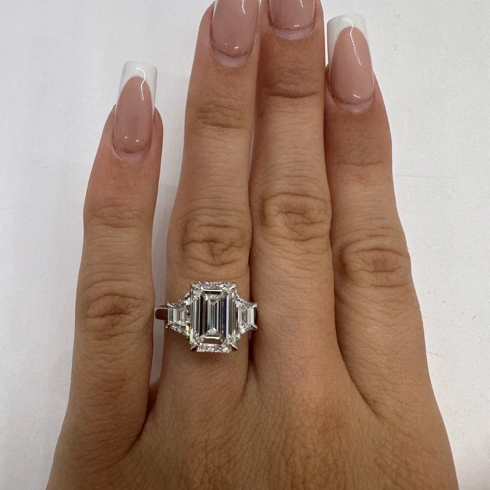 4.02 carat F VS1 emerald cut lab diamond engagement ring three stone - Picture 1 of 8